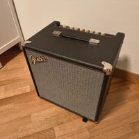 Amplificatore basso Fender 