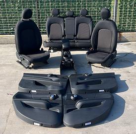 Mini Countryman F60 Sedili