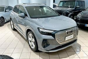Audi Q4 50 e-tron quattro Business Advanced