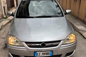 Opel corsa benzina 1.2 5 porte