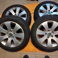 set gomme neve Skoda Yeti 