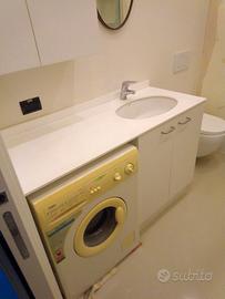 Mobile bagno 135 x 60 lavabo piano corian