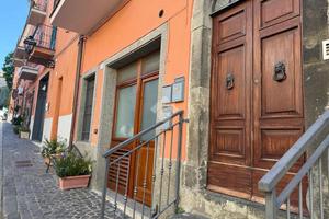 4 LOCALI A CAPODIMONTE