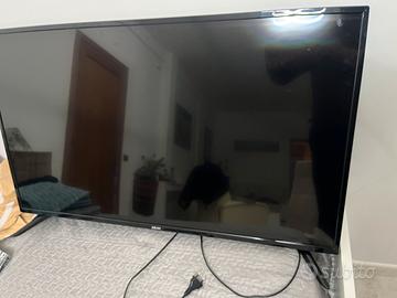 Tv Akai 43 pollici UHD