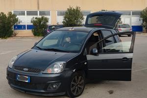 FORD FIESTA 1.4 TDCI 5 PORTE