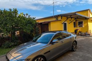 Jaguar XE 2000 diesel 180 cv 