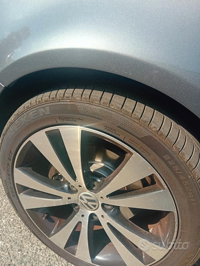 VOLKSWAGEN Golf 5ª serie