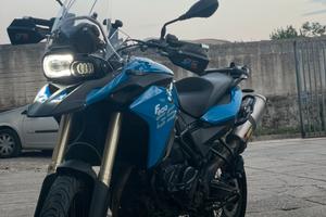 BMW F800GS ADVENTURE + Valigie