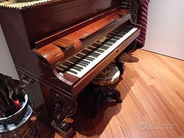 pianoforte a corde verticali