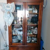 vetrina in stile liberty 