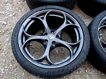 Cerchi e gomme nuove 19 originali alfa romeo