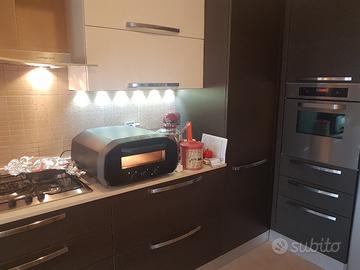 Ooni Volt 12, forno elettrico per pizza napoletana