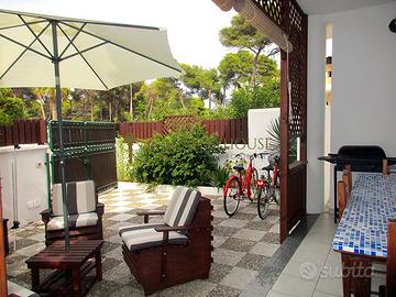 San cataldo villetta 200 m dal mare giardino