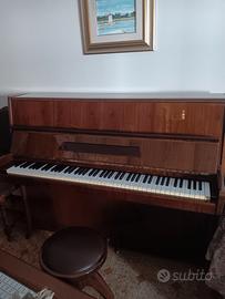 Pianoforte Petrof verticale