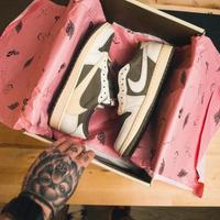 Nike Air Jordan 1 Low Travis Scott