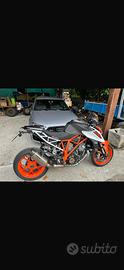 Ktm 1290 super duke R