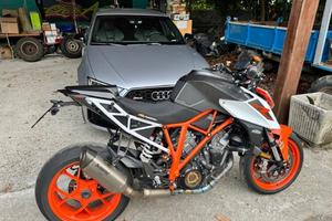 Ktm 1290 super duke R