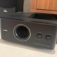 Yamaha YST-FSW050 – Subwoofer attivo slim