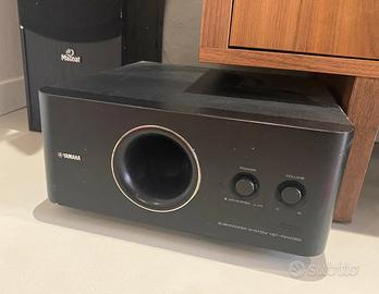 Yamaha YST-FSW050 – Subwoofer attivo slim