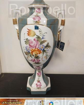 Codice: 272560 VASO CON COPERCHIO IN PORCELLANA F