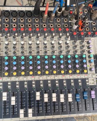 Mixer Soundcraft MFX 12/2 16 canali con RACK