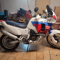 HONDA Africa Twin RD04 XRV 750
