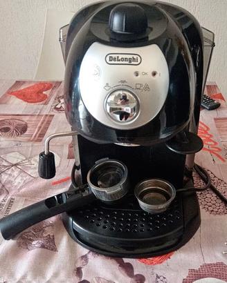 Macchine per caffè De Longhi e Johnson