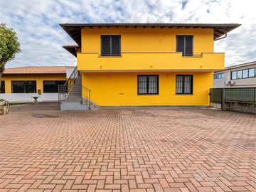 Borgo Ticino: Villa indipendente di 2 unità