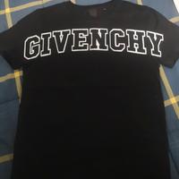 maglietta nera Givenchy