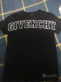 maglietta nera Givenchy