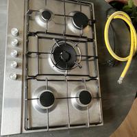 Piano cottura a gas Beko 5 fuochi in acciaio