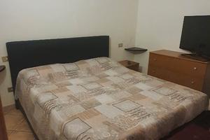 Camera vicino treni per Termini