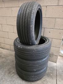 215/50/18 Good Year 