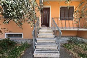 3 LOCALI A FANO