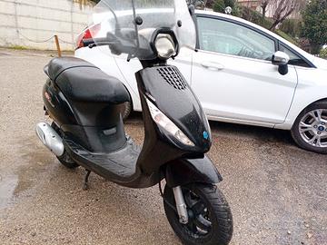 Scooter Piaggio Zip 50 2t 2009 10000km