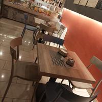 Set tavolini e sedile