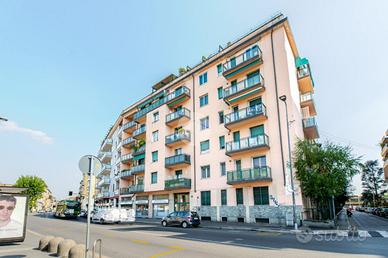 2 LOCALI A MILANO