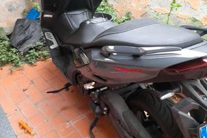 Yamaha TMAX 560
