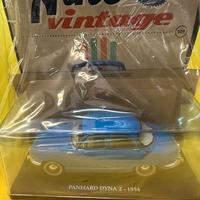Die cast 1/24 Modellino Auto  Panhard Dyna Z