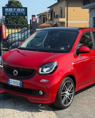 Smart ForFour BRABUS 0.9 109cv twinamic Xclusive