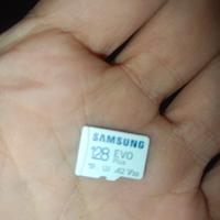 Micro SD Samsung 128 GB 
