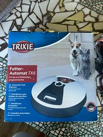 Distributore cibo automatico