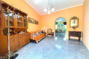 CASA SEMINDIPENDENTE A SAN MARTINO VALLE CAUDINA