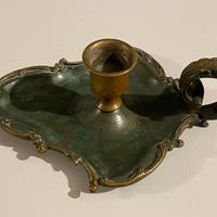 Bugia portacandela lavorata in ottone Vintage