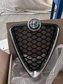 Griglia anteriore alfa romeo stelvio
