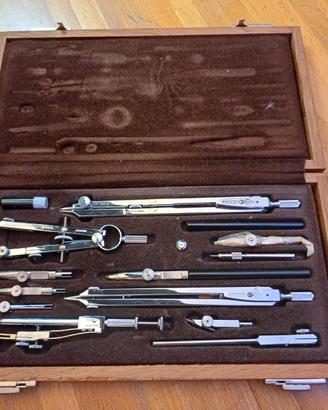 Set compassi vintage