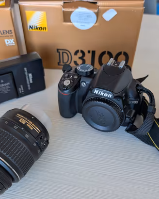 Nikon d3100+obiettivo 18-55mm  VR kit 