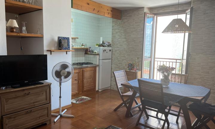 Casa indipendente in Via Tabarchini a Calasetta