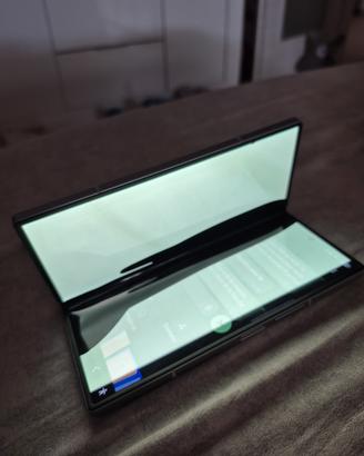 Samsung Galaxy Z Fold 6 – Acquistato Marzo 2026