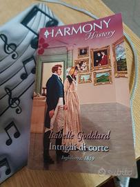 TITOLO DEL LIBRO  INTRIGHI DI CORTE